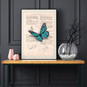 Tableau sur vieux livre "Papillon bleu"