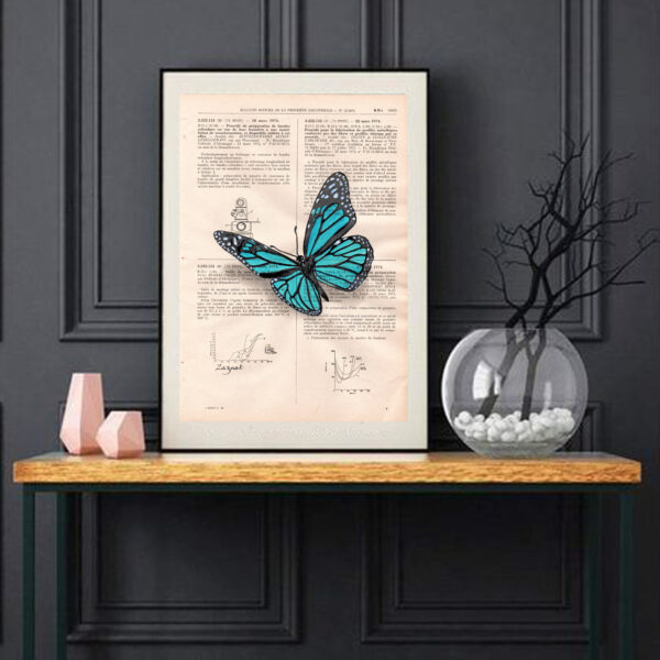 Tableau sur vieux livre "Papillon bleu"